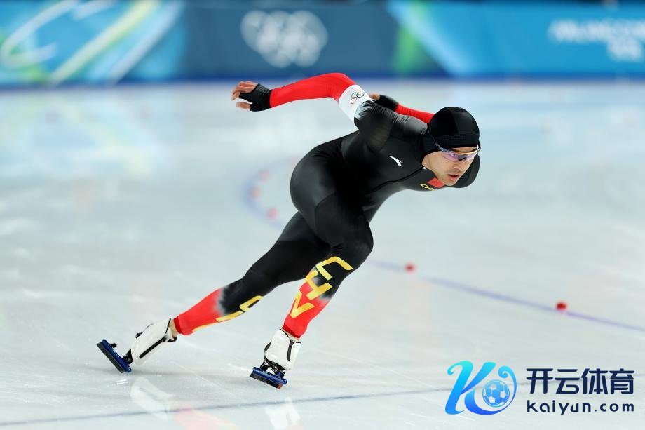 [图]速滑男人1500米 宁忠岩冲破冬奥会记载并夺冠
