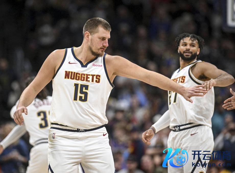 [图]三巨头缺阵约基奇21分准三双 太阳险胜掘金体育集锦